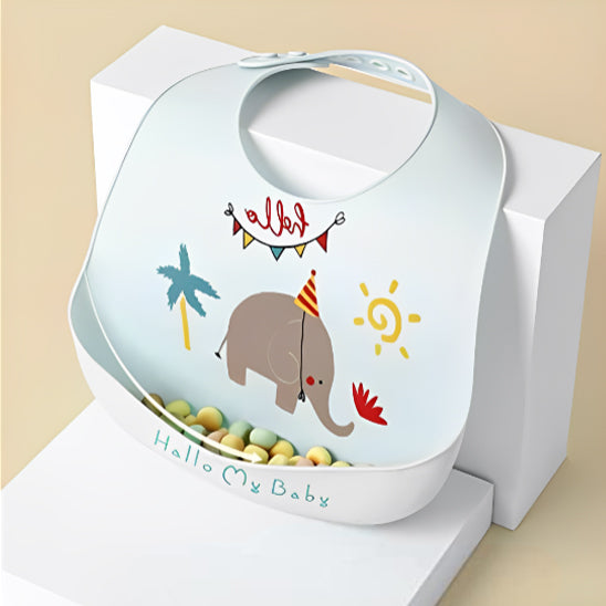 bavoir-pour-bebe-elephant-impermeable