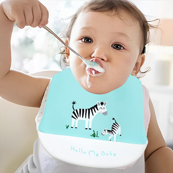 bavoir-pour-bebe-zebre-nettoyage-facile