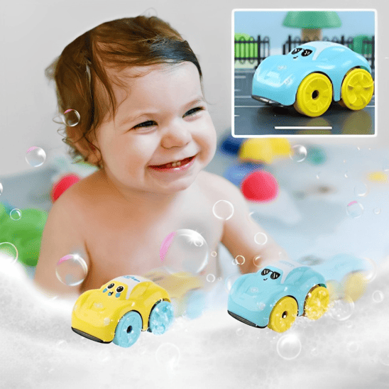 voiture-enfant-bain-content